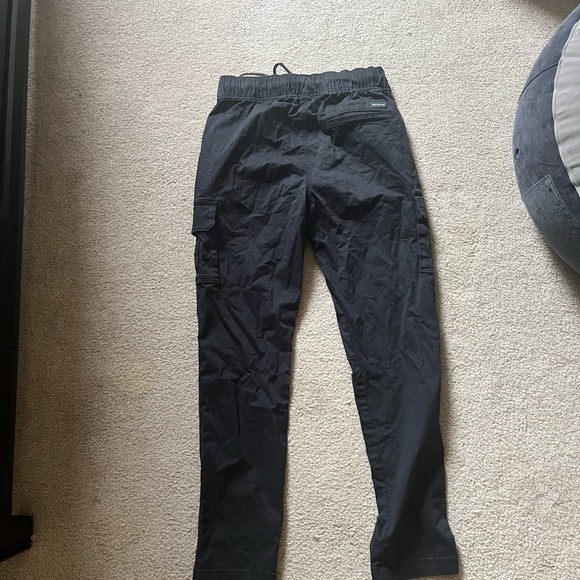 hollister black cargo pants - Picture 4 of 4